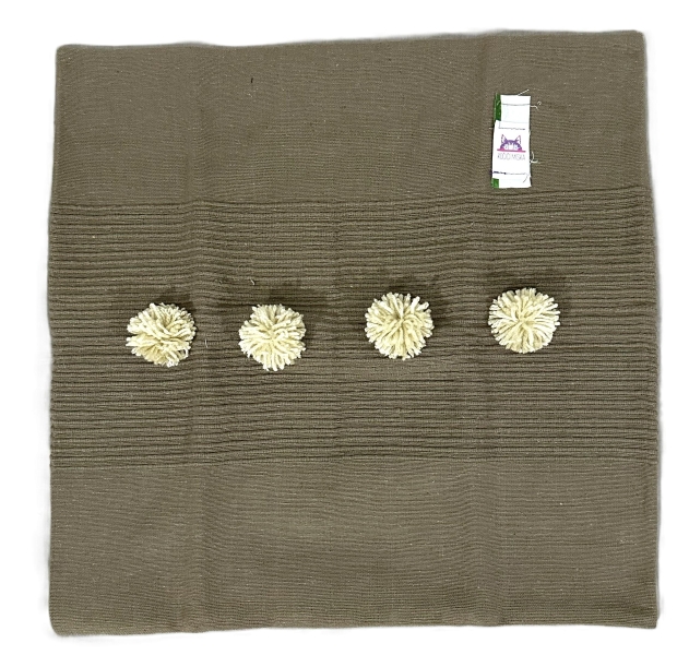 Potah na polštářek Khaki s bambulkami č. 1